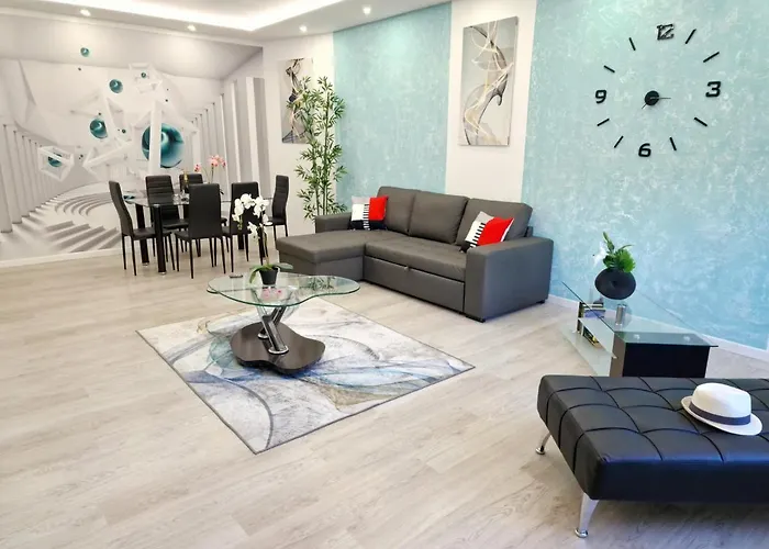 Daniel Beachfront, 2 Rooms Wifi Free
