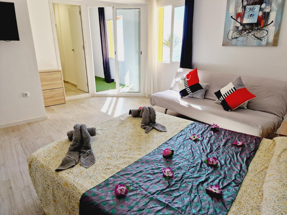 Daniel Beachfront, 2 Wifi Free Holiday home
